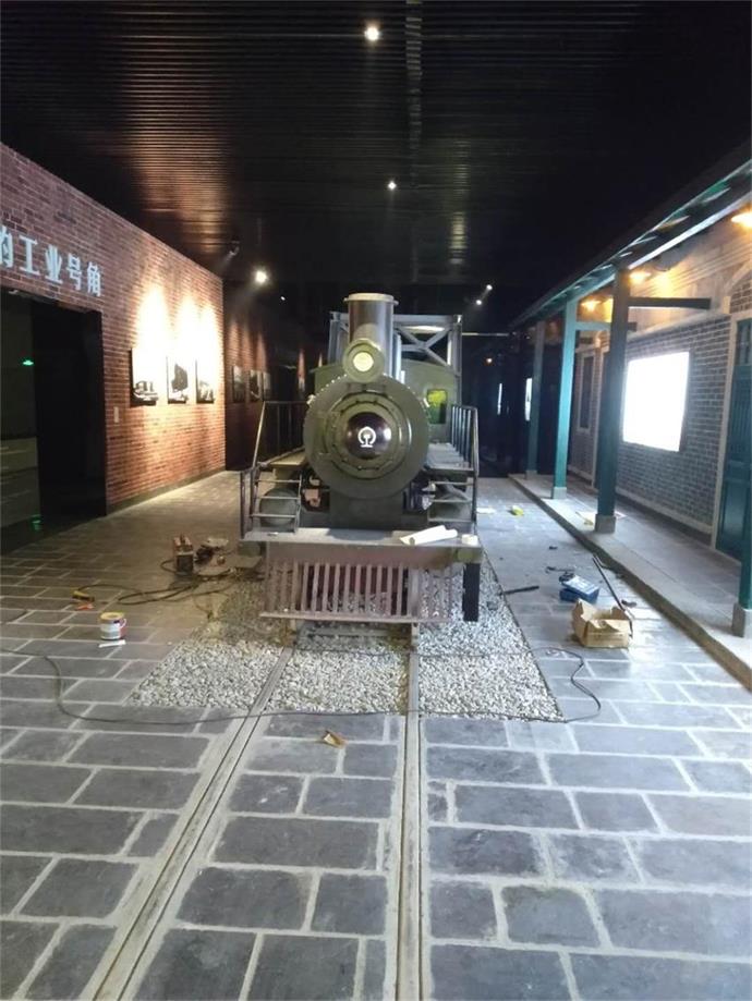 衡东县蒸汽火车模型